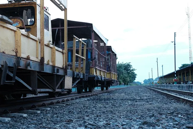 Defi 12 - plans industrie ferroviaire - miniature projet moyens assemblage châssis de wagons
